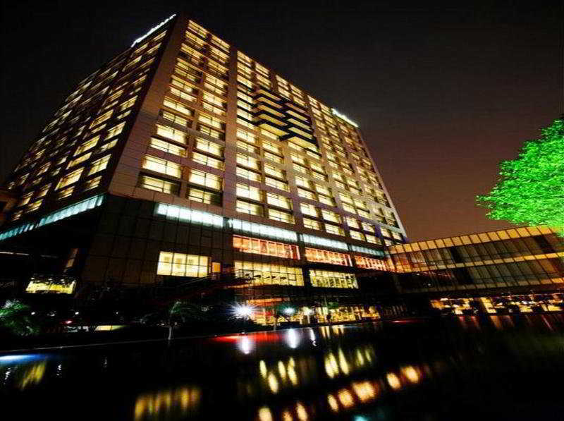 Grand Mercure Shanghai Century Park- Free Shuttle Bus To Sniec Ngoại thất bức ảnh
